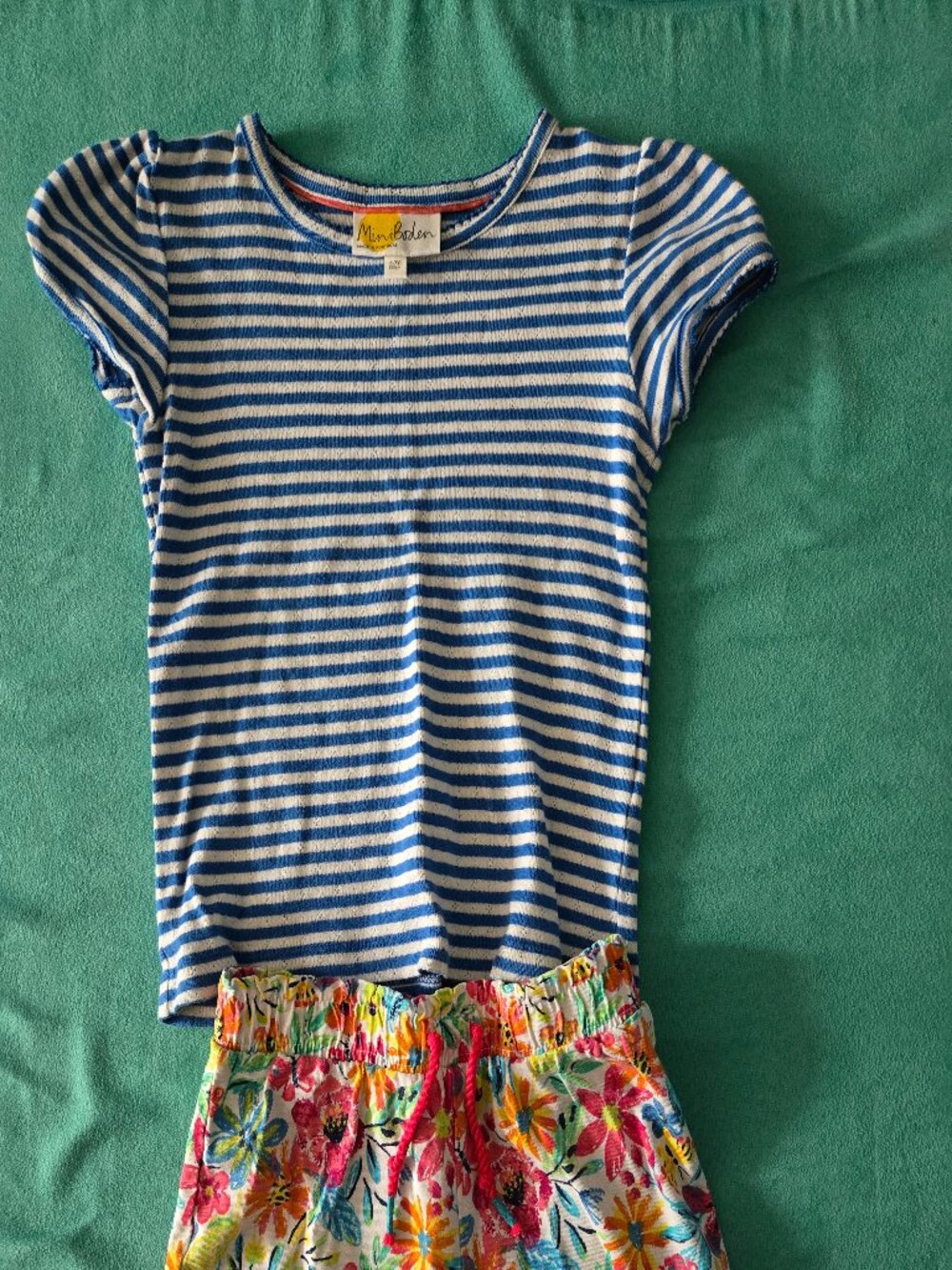 Girls shorts and tshirt outfit